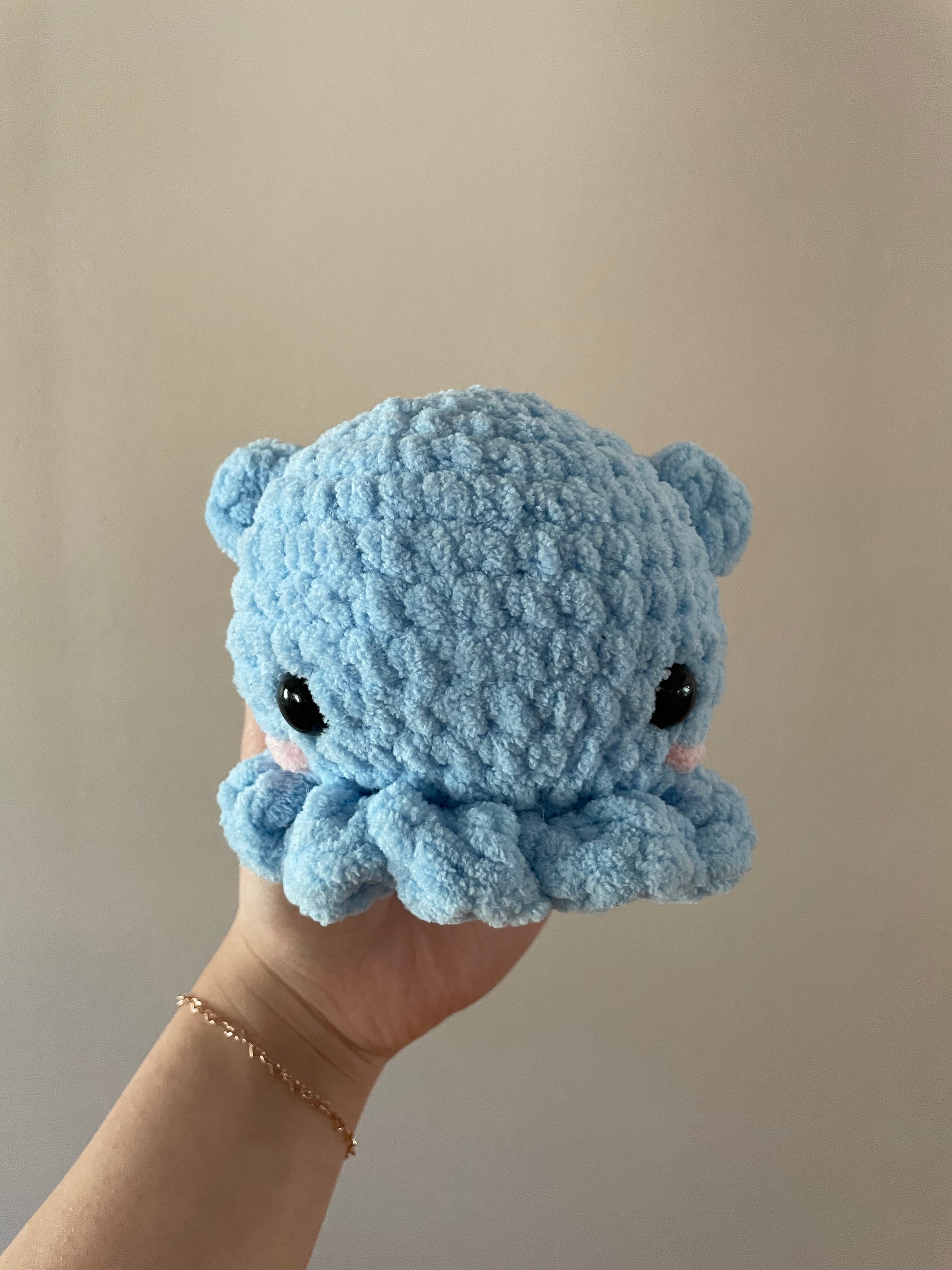 Cuddle Fish F Cuddle Fish – ChausCreations